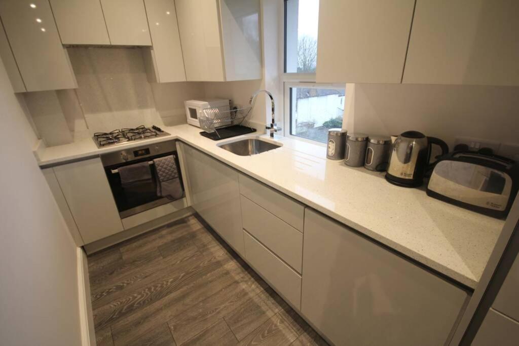 Great West Road Apartments Flat D Λονδίνο Εξωτερικό φωτογραφία
